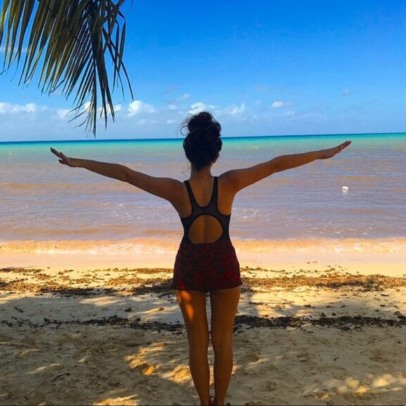 Meet your Posher, Chelsea - Picture 1 of 4